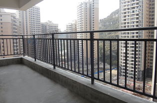 家庭裝修時,為什么大家都選擇鋅鋼護欄